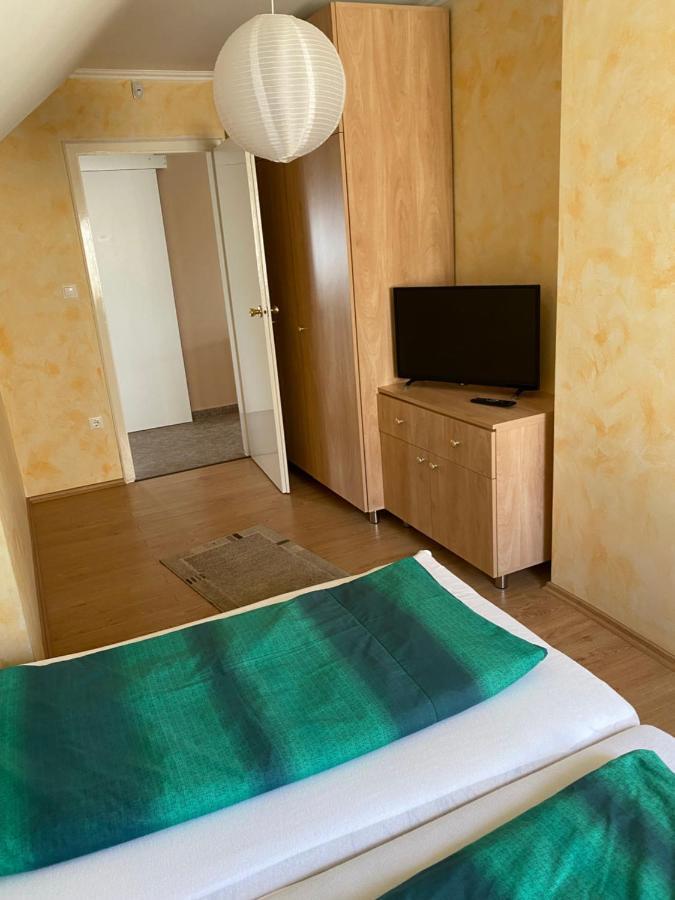 Diofa Apartman Шиофок Экстерьер фото