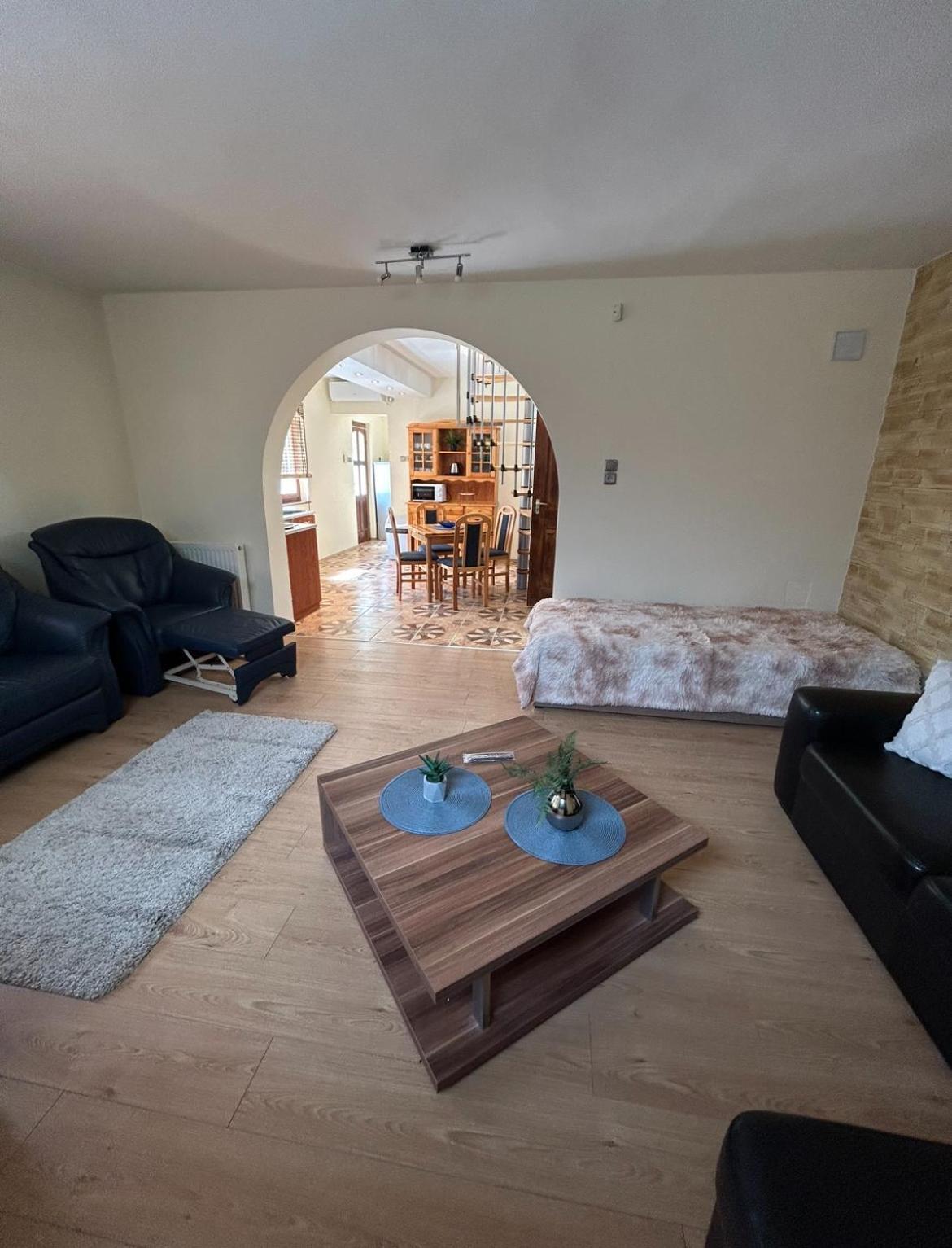 Diofa Apartman Шиофок Экстерьер фото
